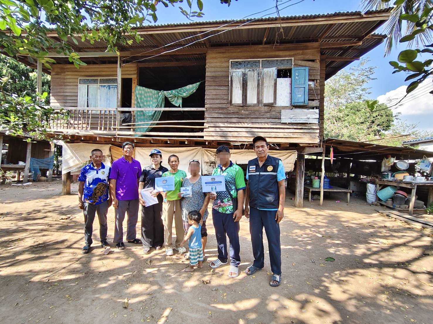 👨‍👩‍👦 พช.แวงใหญ่​ : ลงพื้นที่ติดตาม/เยี่ยมครัวเรือนยากจน​ ตามโครงการขจัดความยากจนและพัฒนาคนทุกช่วงวัยอย่างยั่งยืนตามหลักปรัชญาของเศรษฐกิจพอเพียง​ ณ​ ตำบลโนนทอง​ และตำบลโนนสะอาด