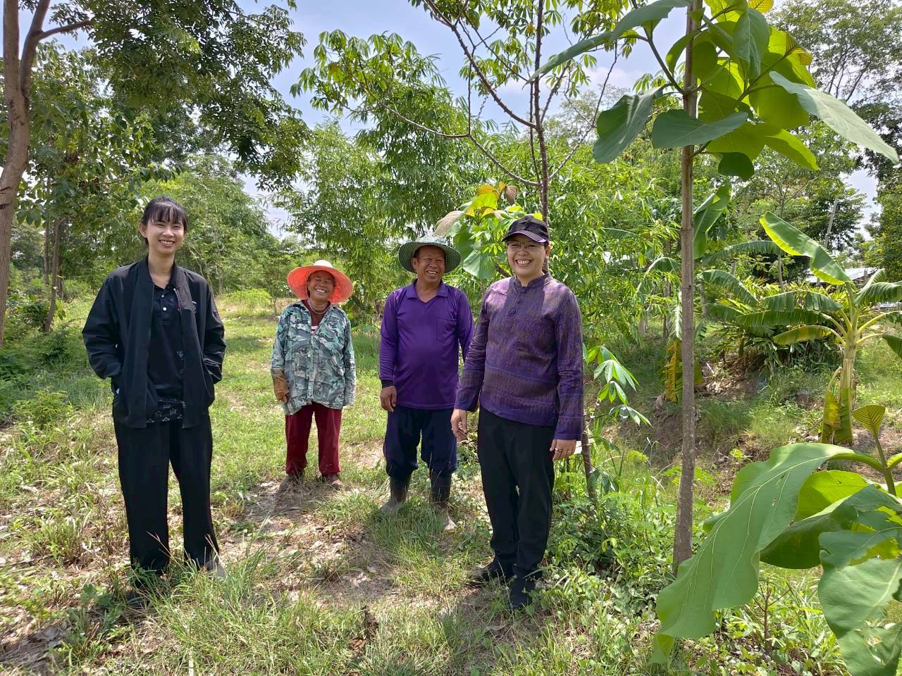 🌾 พช.แวงใหญ่ : ลงพื้นที่ติดตาม สนับสนุนการขับเคลื่อนศูนย์เรียนรู้การพัฒนาคุณภาพชีวิตตามหลักทฤษฎีใหม่ ประยุกต์สู่ “โคก หนอง นา”