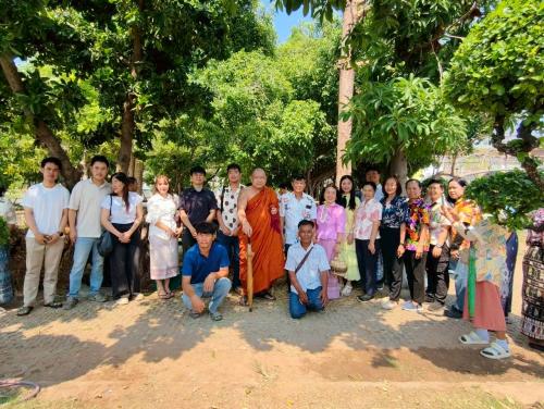 🐮​ พช.แวงใหญ่​ 🎥​ : ส่งต่อความสุข นำครัวเรือนเป้าหมาย ศจพ. รับมอบโคไถ่ชีวิตจากผู้มีจิตศรัทธา