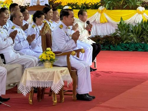 ▪️พช.แวงใหญ่ : ร่วมพิธีวันคล้ายวันพระบรมราชสมภพ พระบาทสมเด็จพระบรมชนกาธิเบศร มหาภูมิพลอดุลยเดชมหาราช บรมนาถบพิตร วันชาติ และวันพ่อแห่งชาติ 5 ธันวาคม 2568